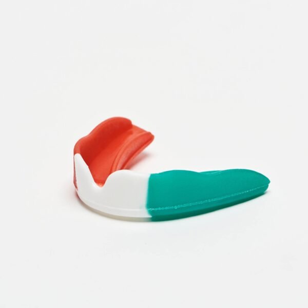 JR TITAN  MOUTHGUARD